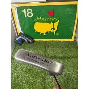 Odyssey White Hot #3 Blade Putter RH 
35" Winn 2020 Vision Grip WH RX Headcover